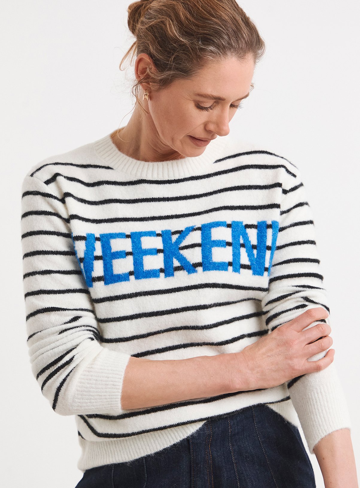 JD WILLIAMS Slogan Stripe Knitted Sweatshirt 28-30 - Image 1 thumbnail